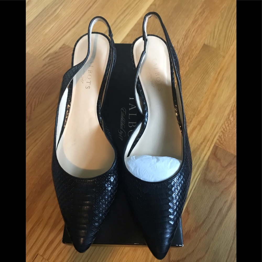 Kitten heel shoes.